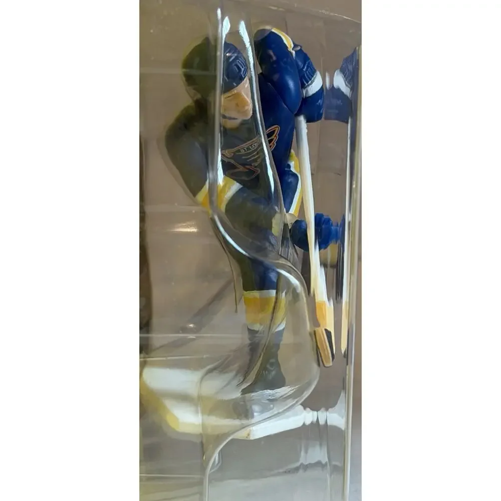 1993 Starting Lineup Figure Brett Hull St Louis Blues HOF NOS NIP FREE SHIPPING